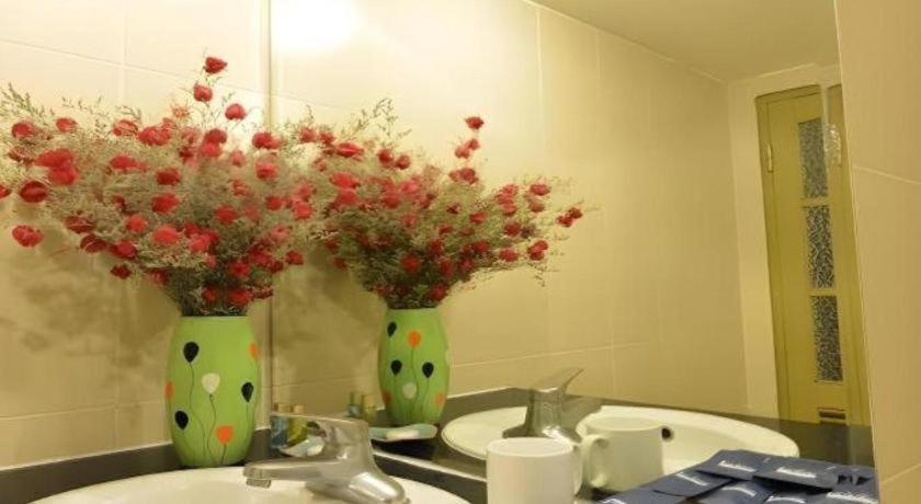 Hanoi Serenity Hotel 2 Kültér fotó